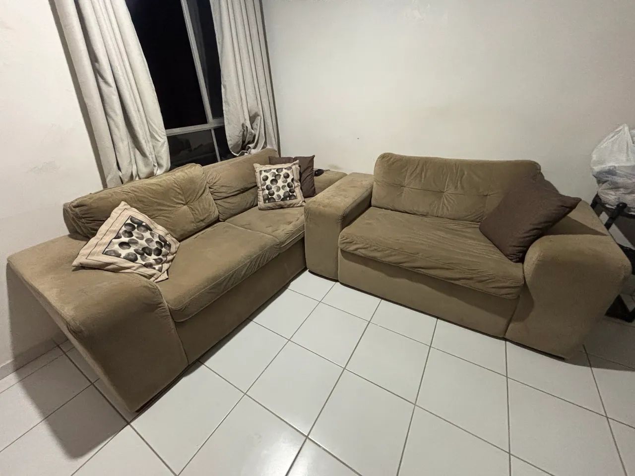 Sofá 423932501343621120