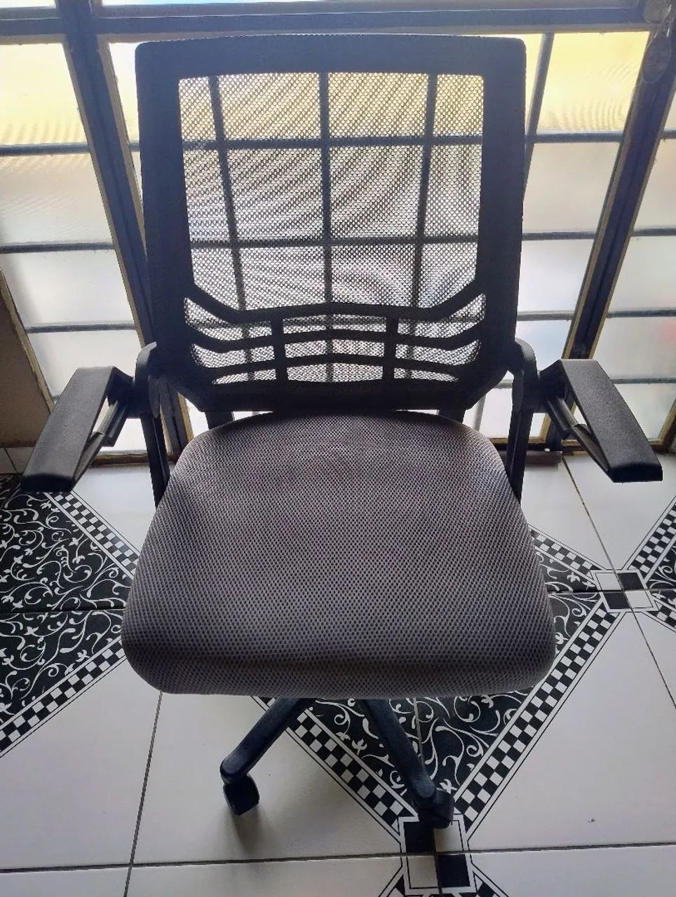 Cadeira de escritório  - Foto 2
