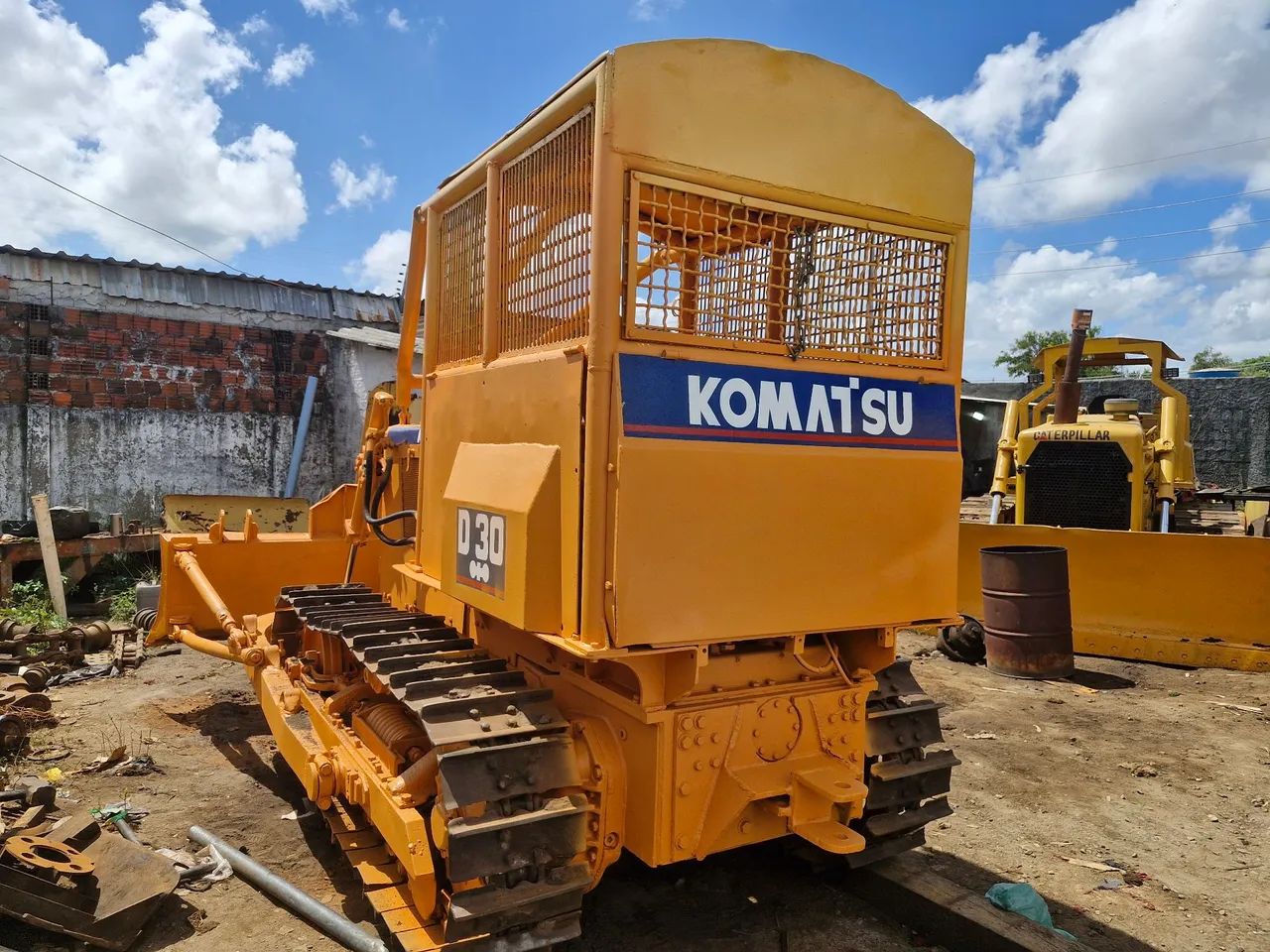 Trator de esteiras Komatsu D30  - Foto 2