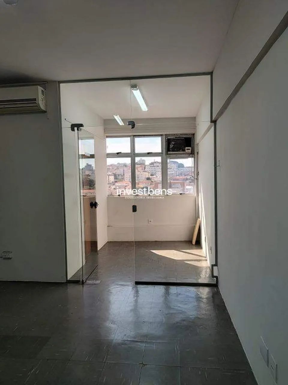 Oportunidade Exclusiva no Prado: Sala Comercial com 25m²!
