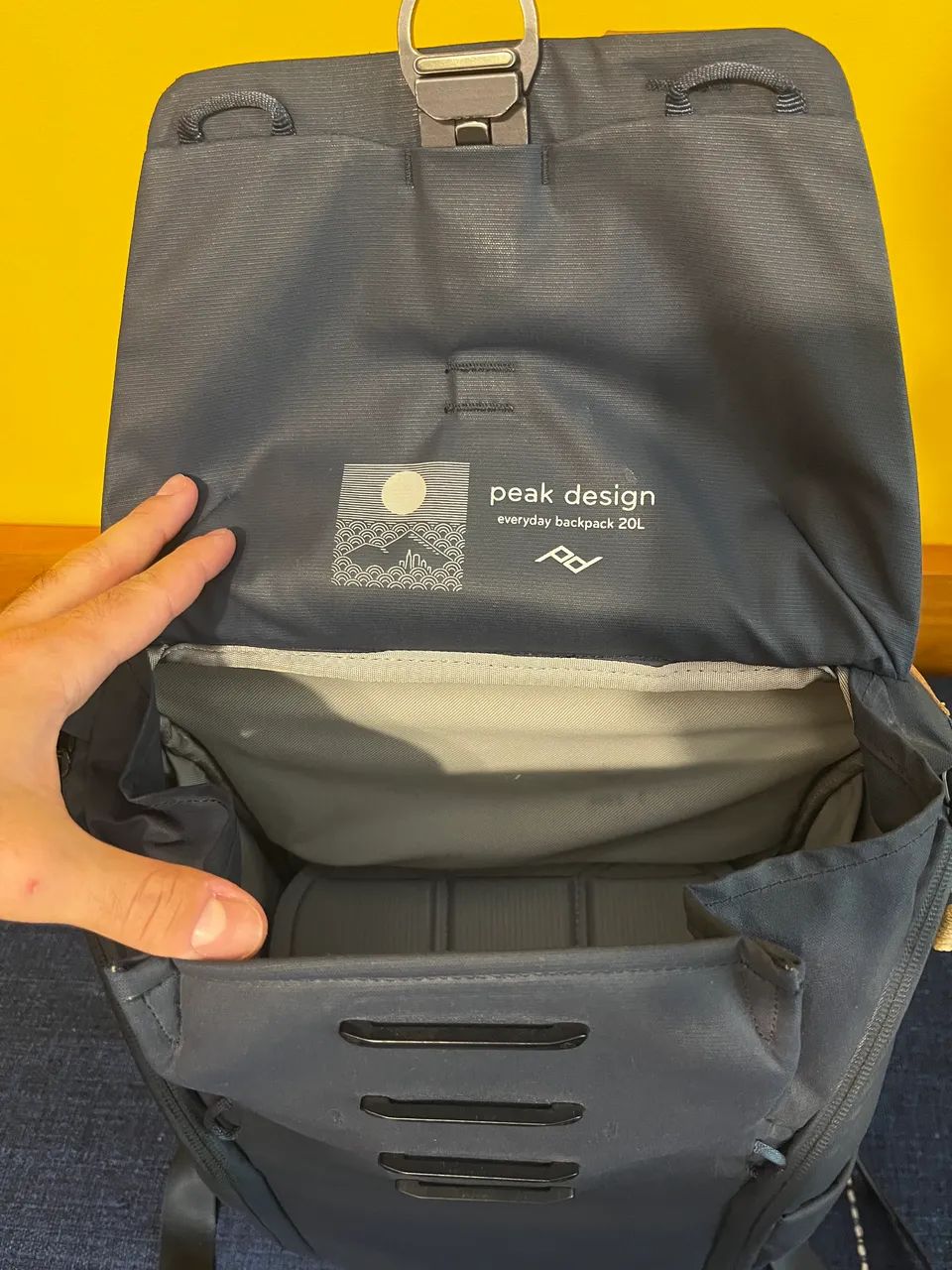Mochila Peak Design Everyday Backpack 20L V2 - Foto 5