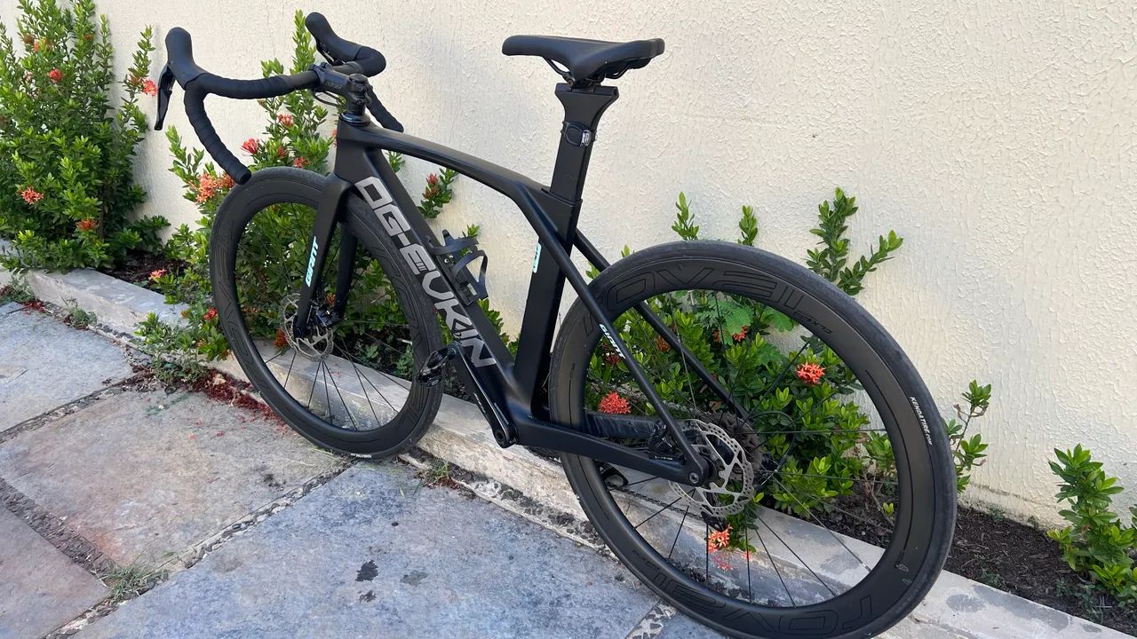 BICICLETA SPEED EM CARBONO - Foto 2