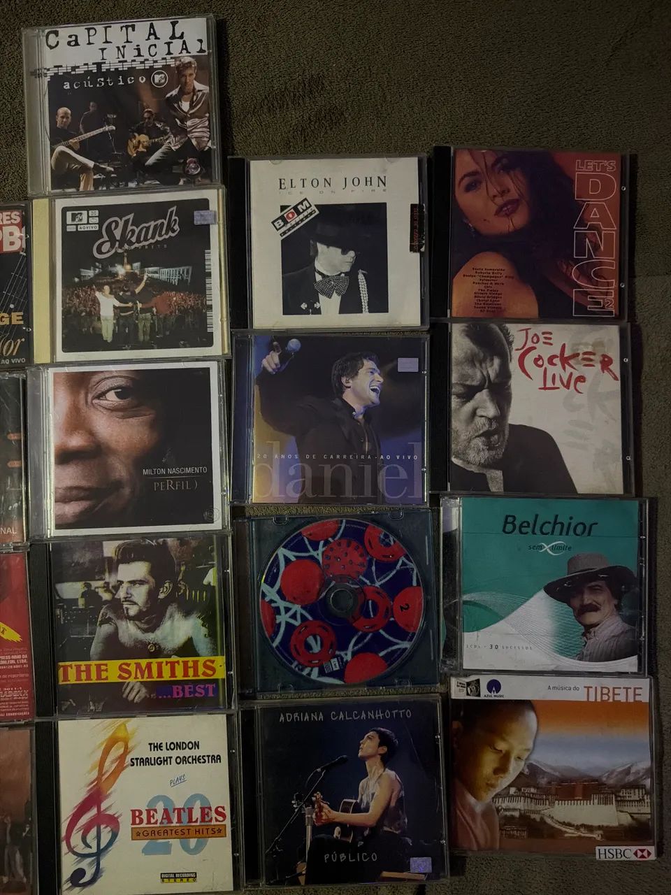 CD e DVDS de MÚSICAS e BANDAS FAMOSAS - Foto 2