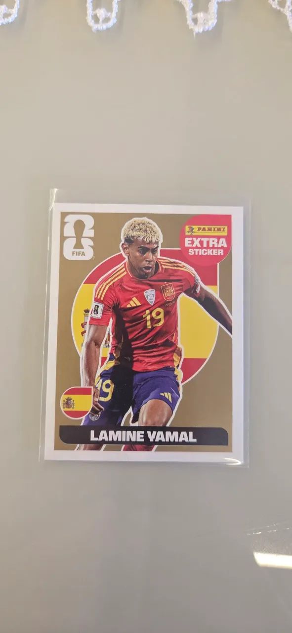 Figurinha extra legend Ouro Lamine Yamal