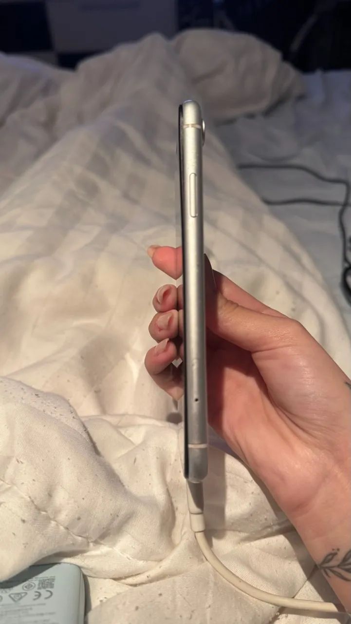 iPhone XR branco  - Foto 3