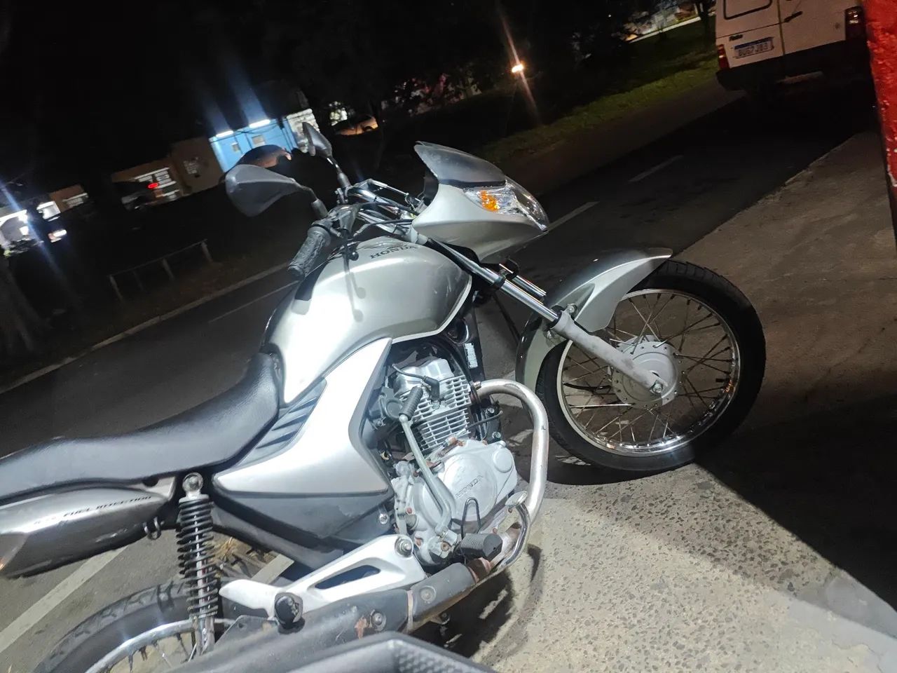 Titan KS150  - Foto 2