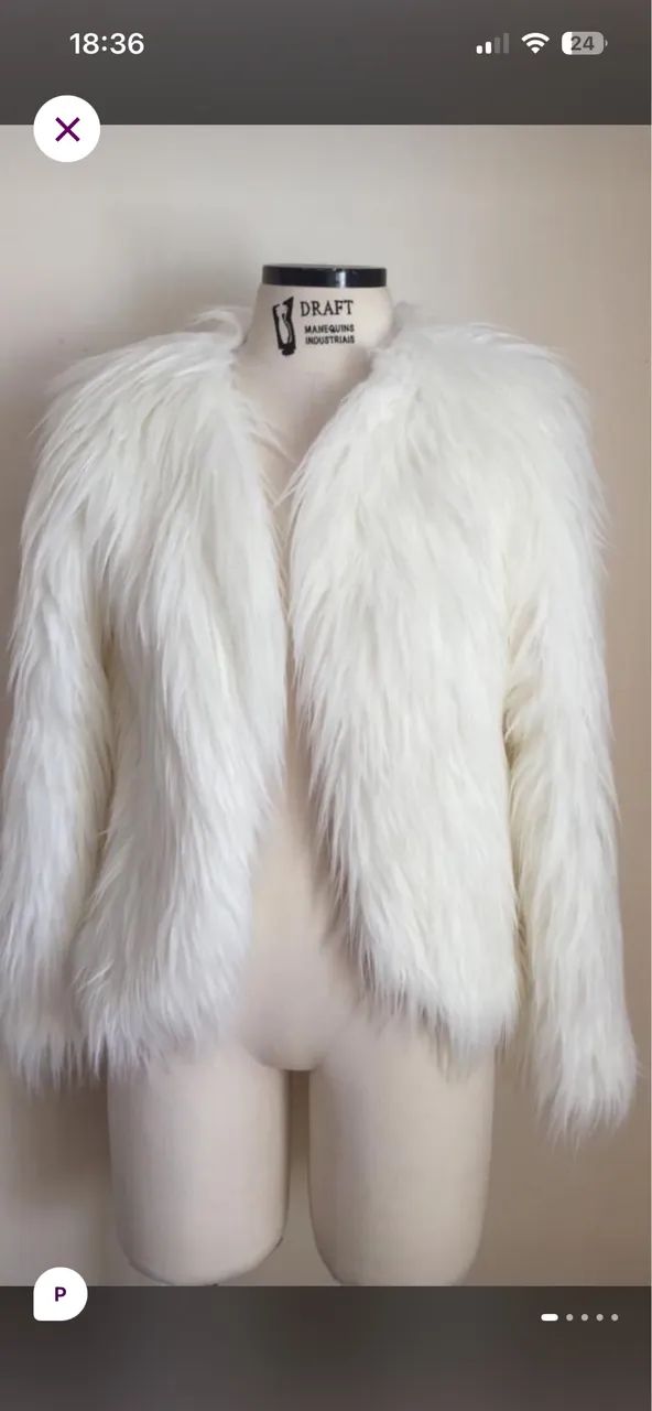 Casaco de pelo branco