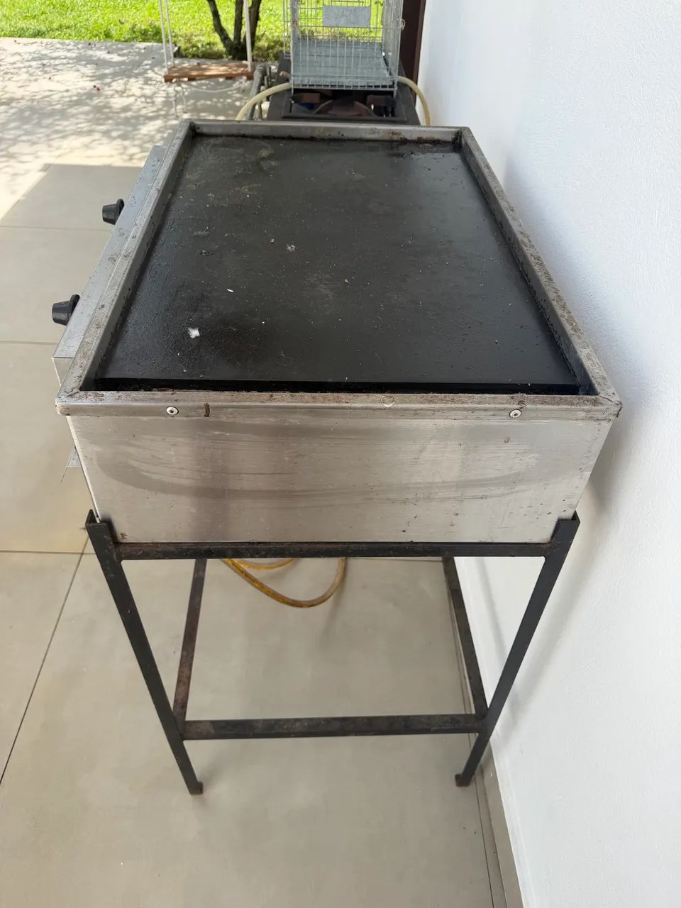 Vendo chapa para lanche marca Sire com suporte. - Foto 2