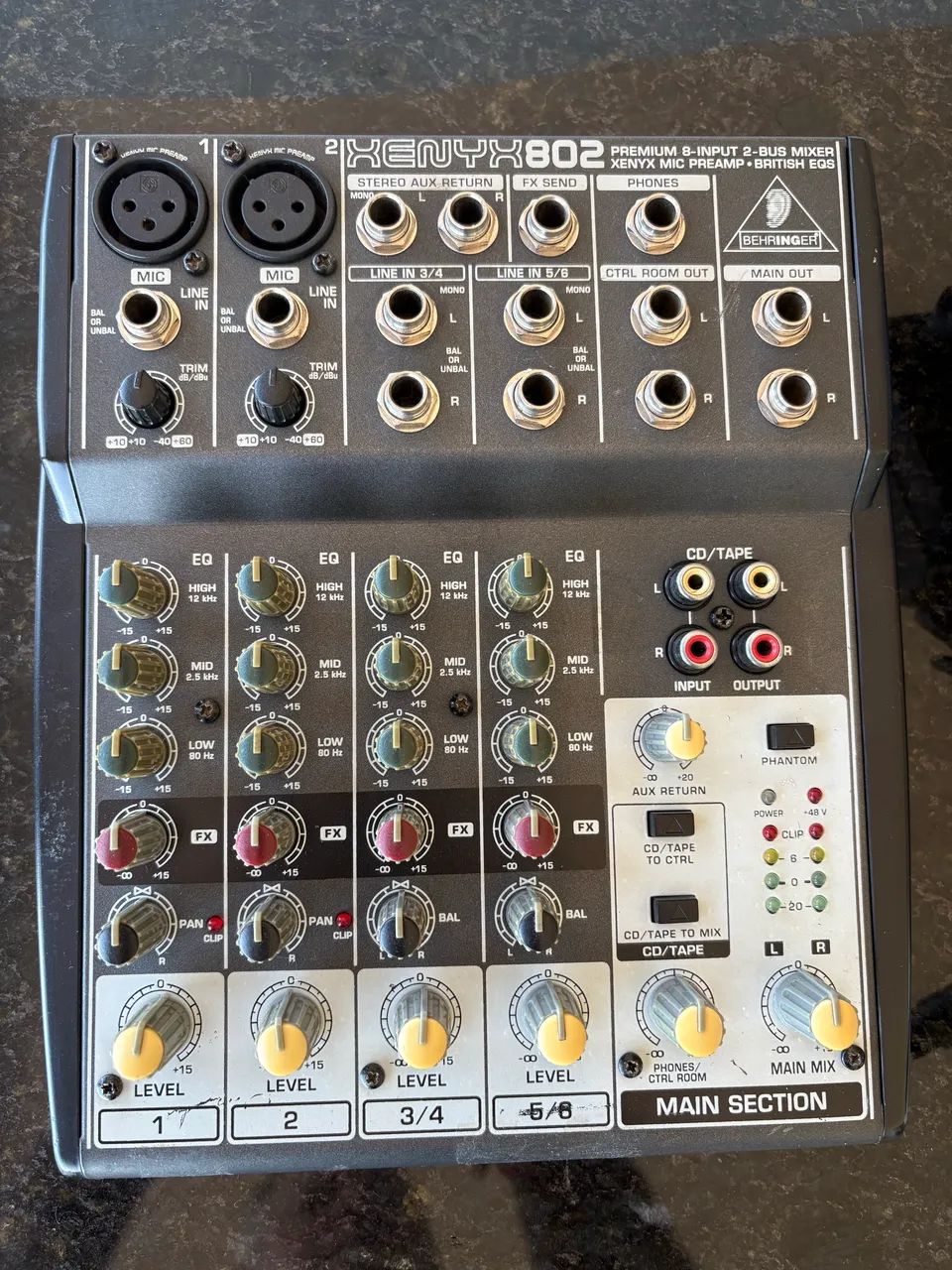 Mesa som Berinhger xenyx802  - Foto 3