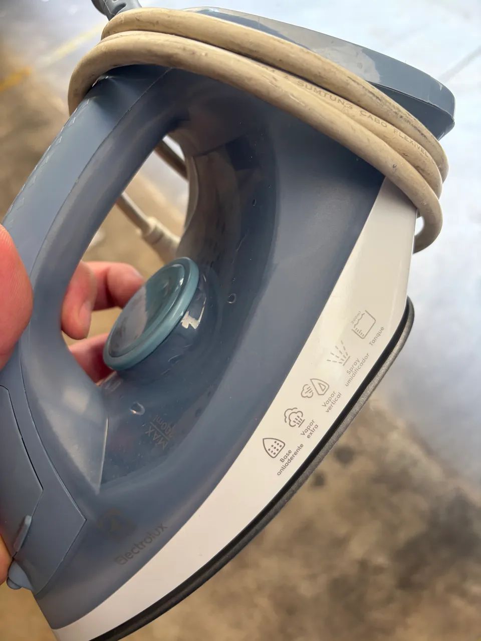 Ferro Electrolux ESI 10 - Foto 3