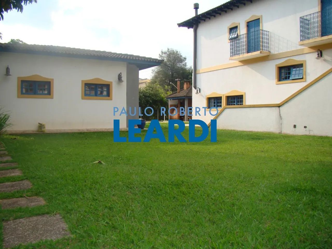 CASA EM CONDOMÍNIO - ALPHAVILLE - SP