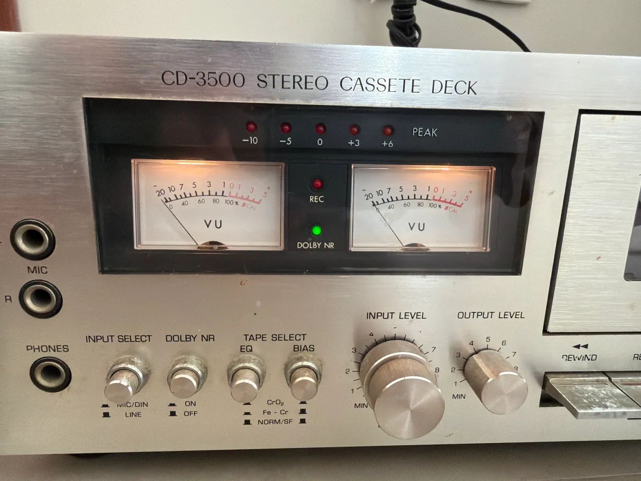 CD-3500 Stereo Cassete Deck Gradiente impecavel - Foto 3