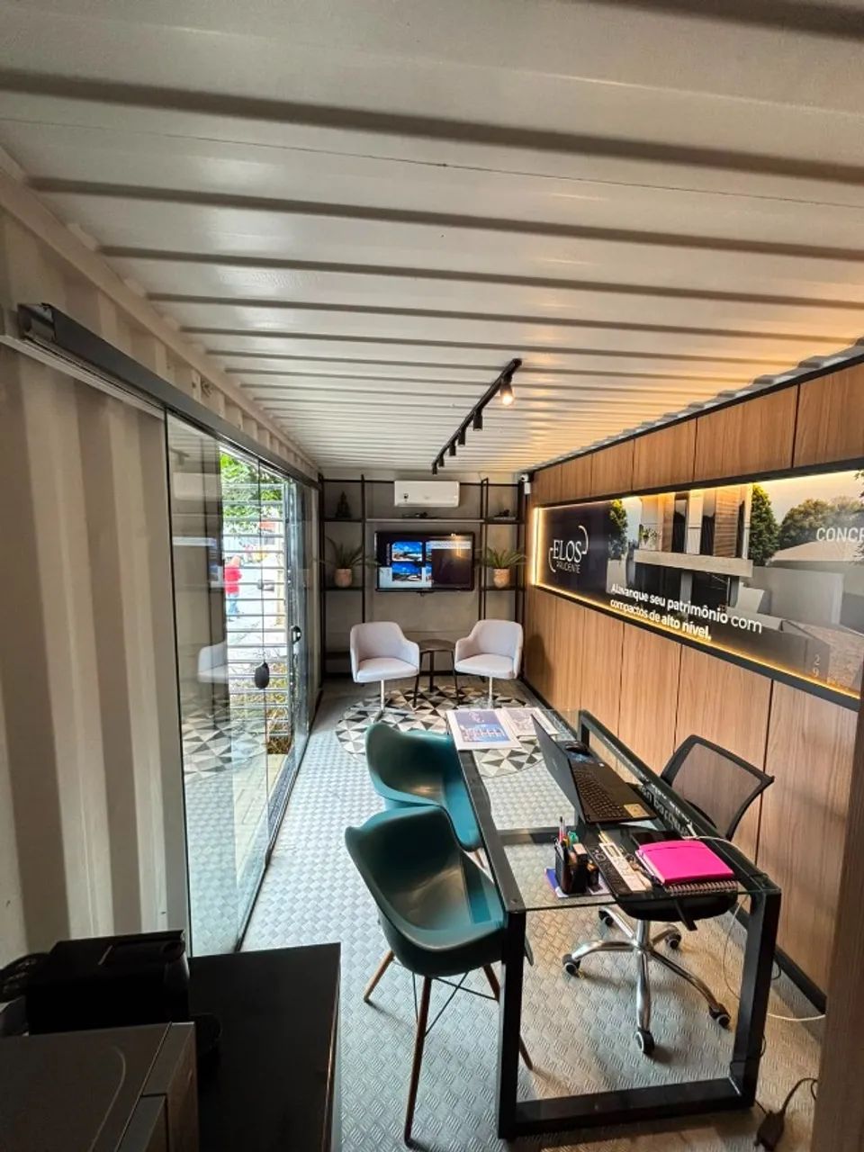 Escritório Container Mobiliado e Climatizado - Para Locação - Foto 2
