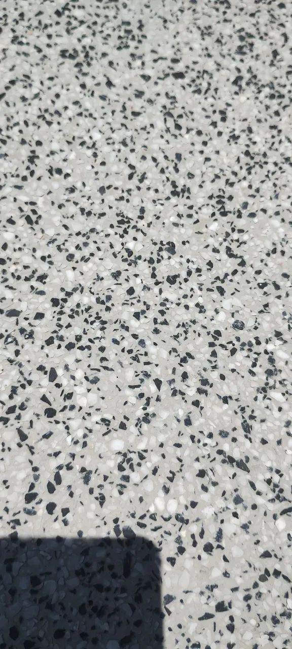 Piso de granilite antiderrapante