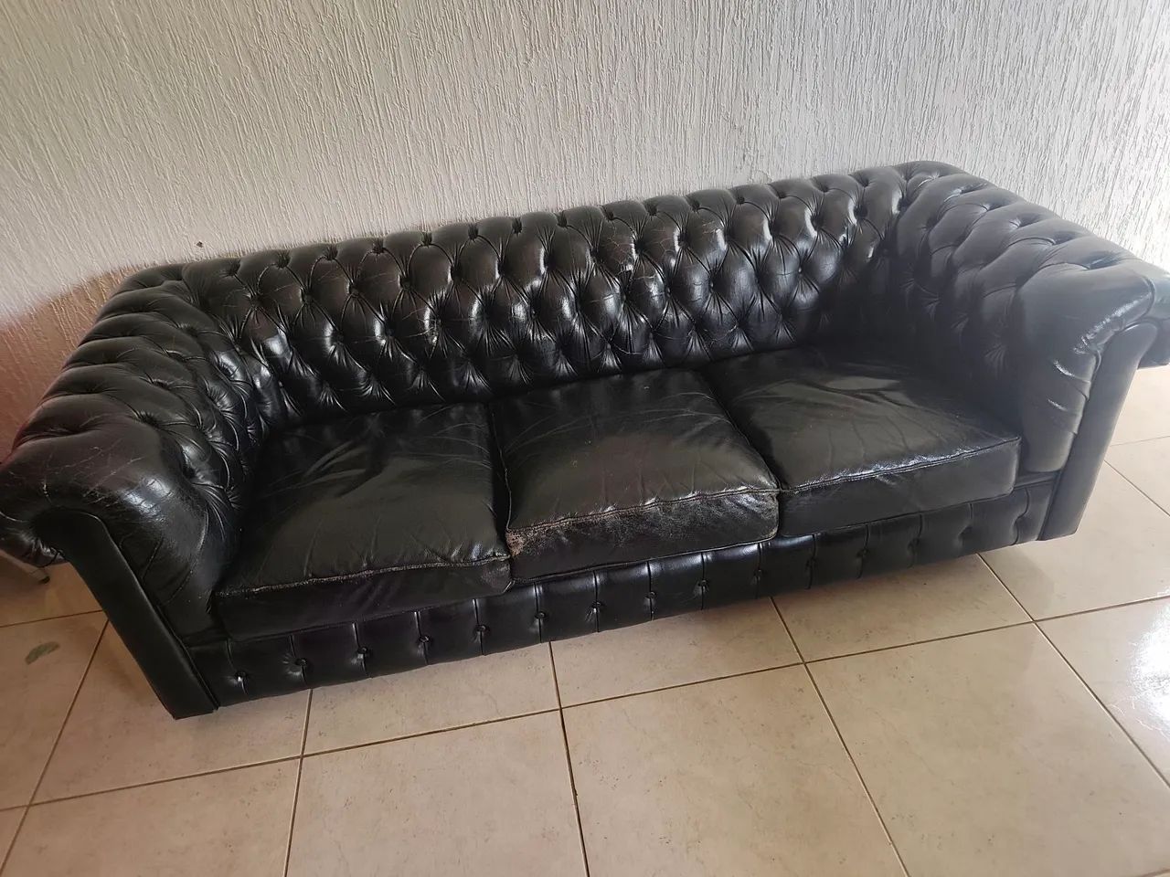 Conjunto de sofá capitone couro legítimo 422082027056670720