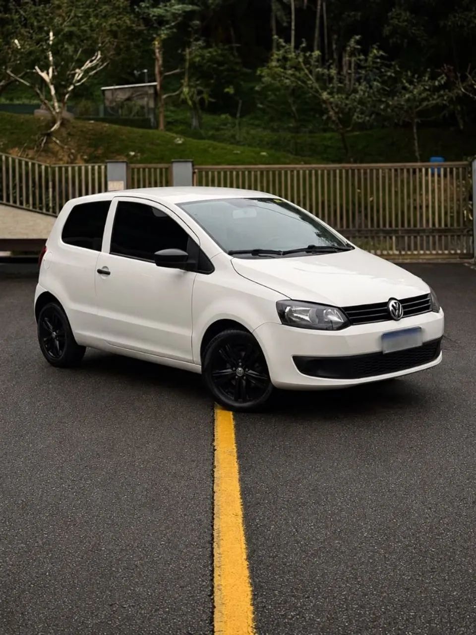 Volkswagen Fox 1.0 MI TOTAL FLEX 8V 3P 2013