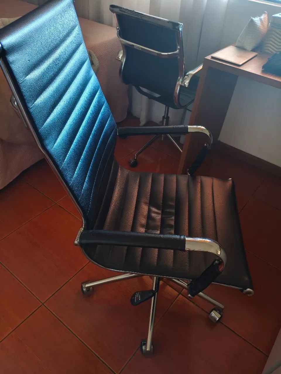 Cadeira de escritório  - Foto 2