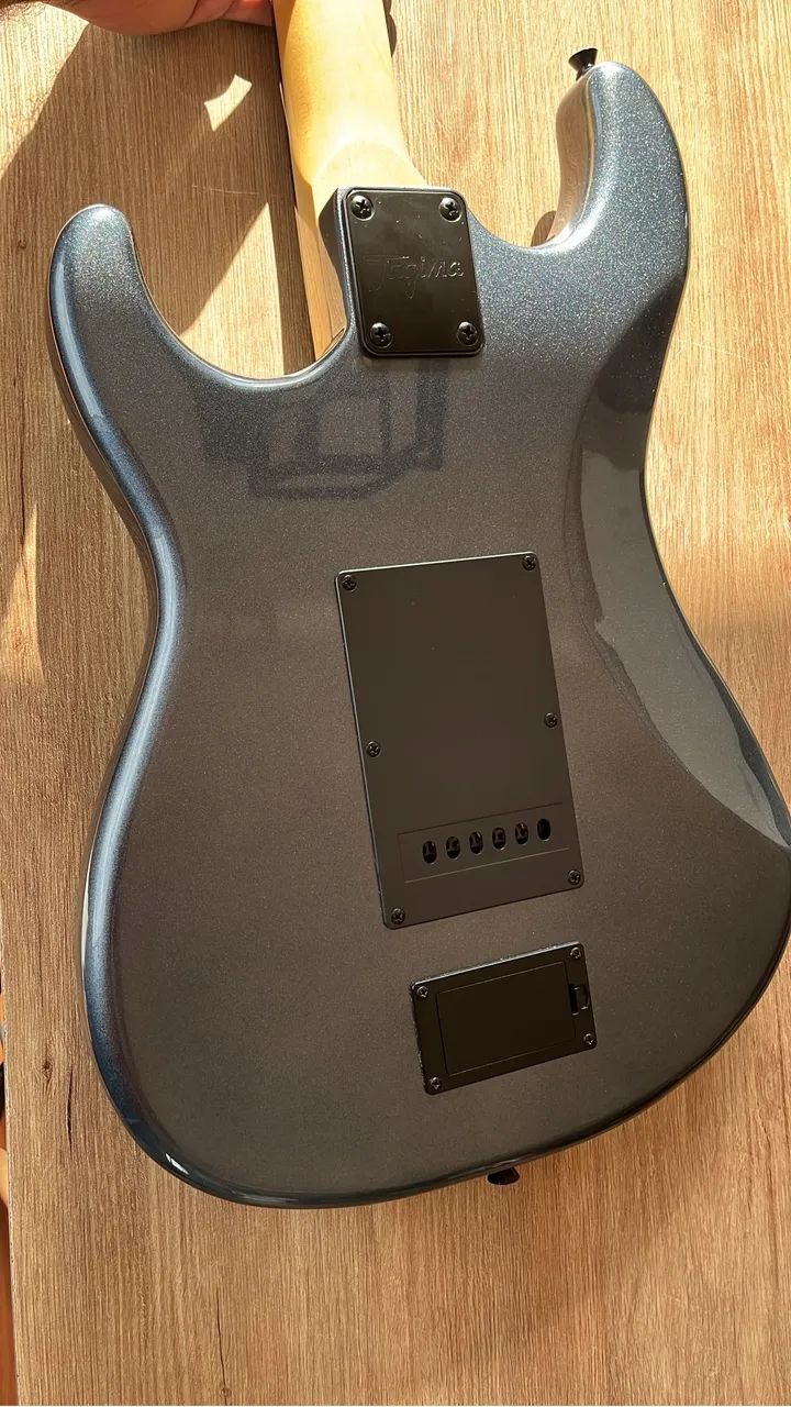 Guitarra Tagima Sixmart strato - Foto 5