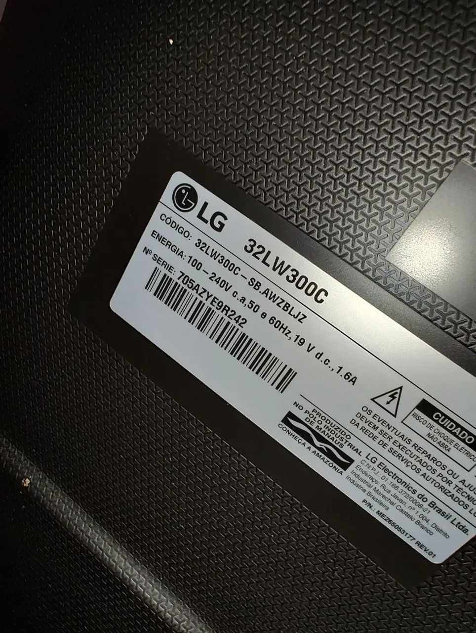 TV LG 32 Polegadas (Com Defeito) Modelo 32LW300C - Foto 2