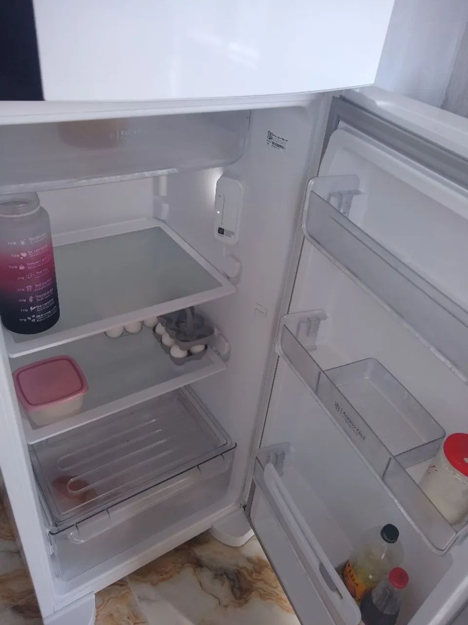 Geladeira Consul semi nova - Foto 3