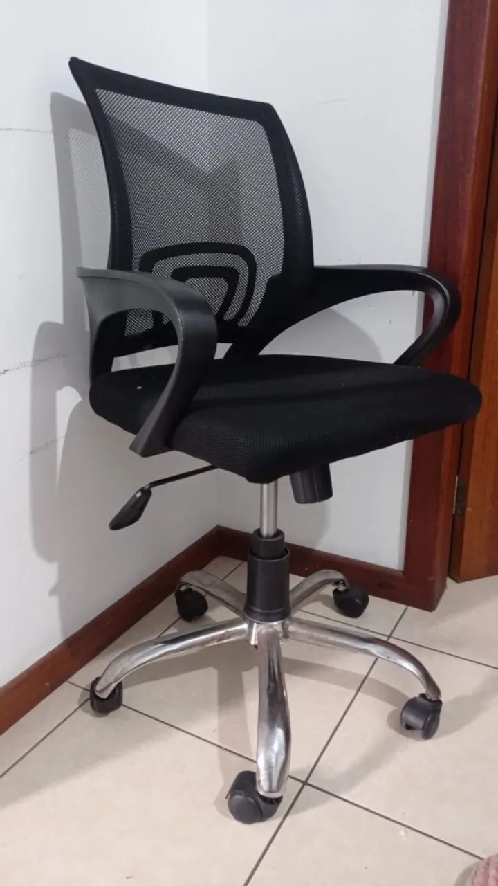 Cadeira de PC - Foto 2