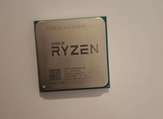 Processador AMD Ryzen 5 1600