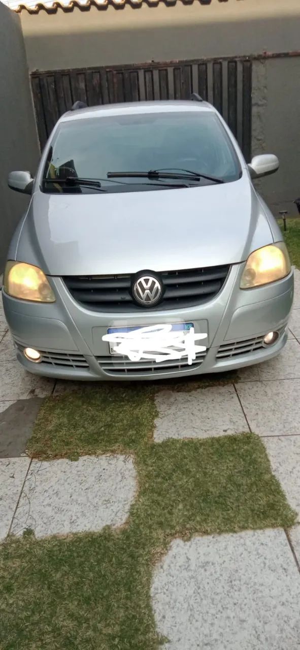 Volkswagen Fox Fox Plus 1.0Mi/ 1.0Mi Total Flex 8V 4p 2006