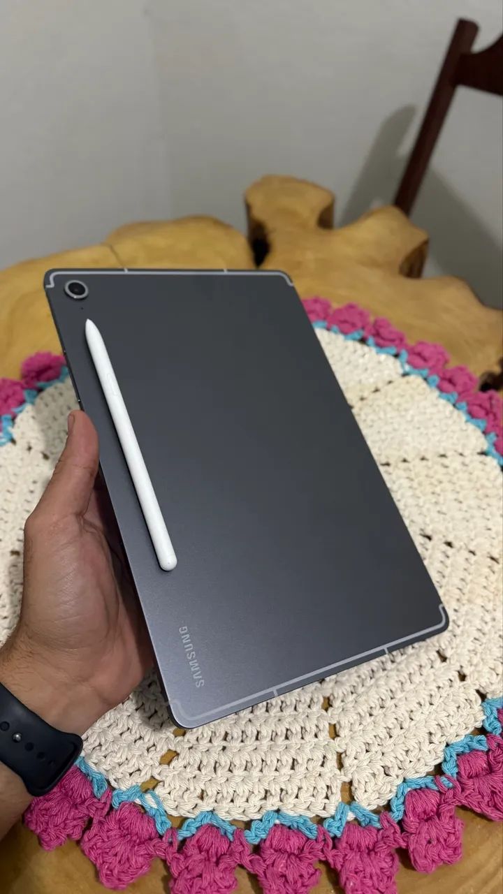 Tablet Samsung s10 fe 8gb de ram 128gb de memória tel 10,9 polegadas super conservado - Foto 2