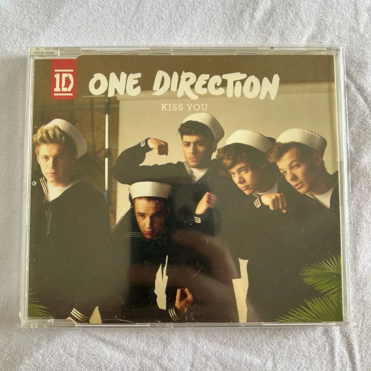 Cd Single Kiss You - One Direction