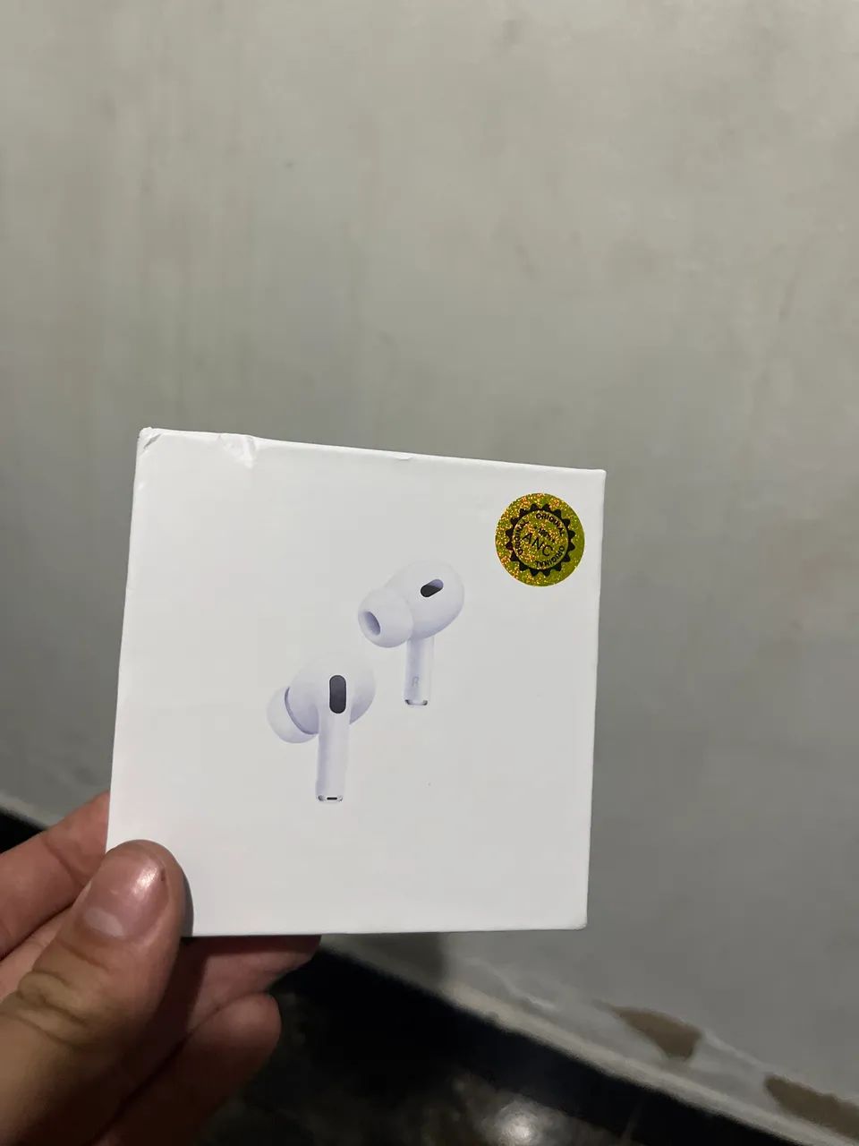 AirPods