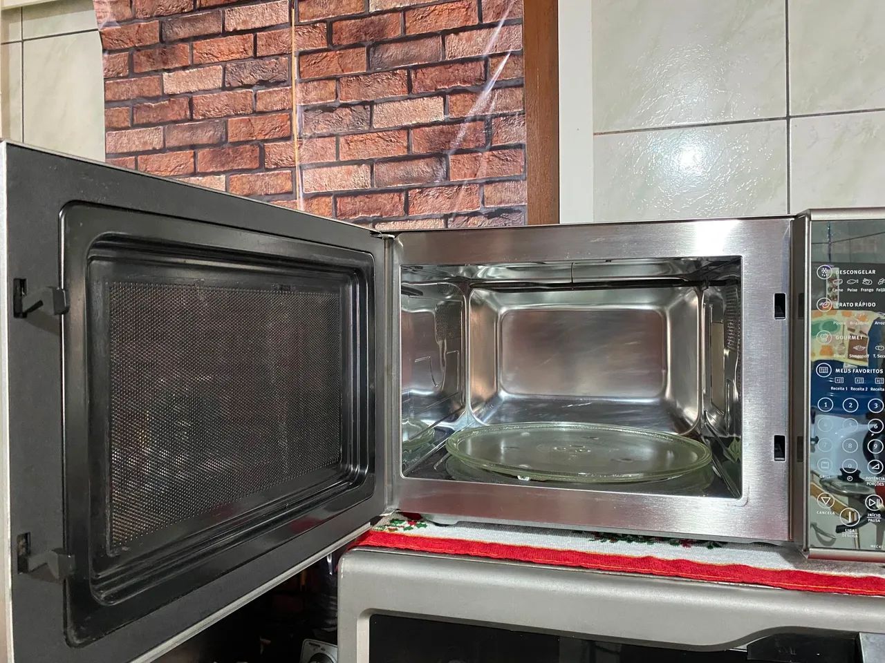 Forno micro-ondas Electrolux  31litros