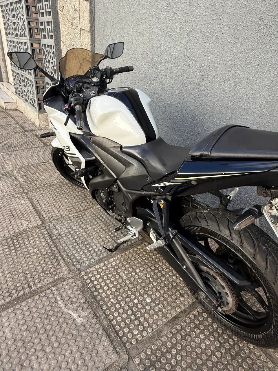 Yamaha R3  - Foto 4