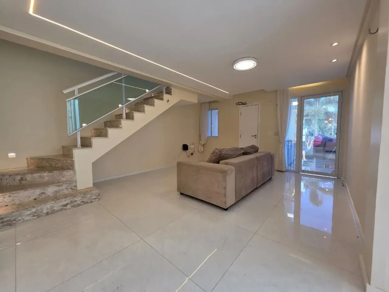 Casa duplex com 135m² em Cond. Club em Eusébio-CE - Foto 4