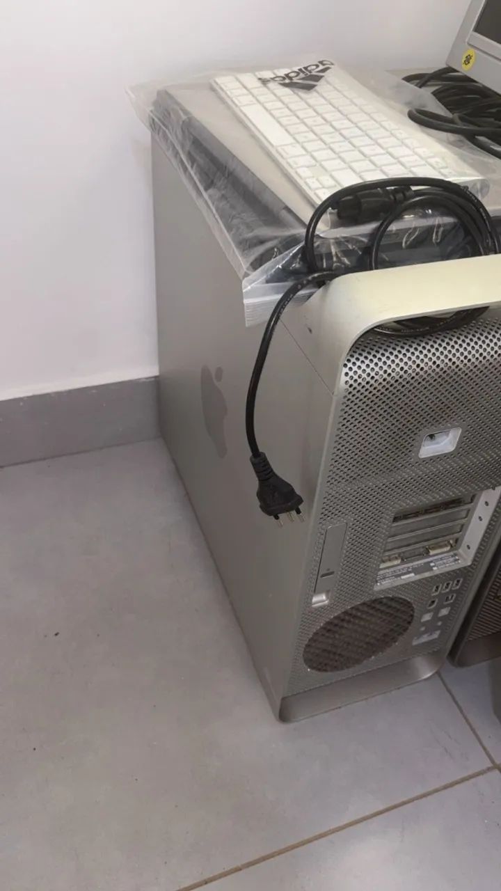 Mac Pro 2008 (8-Core) + Power Mac G5 + Gabinete Mac