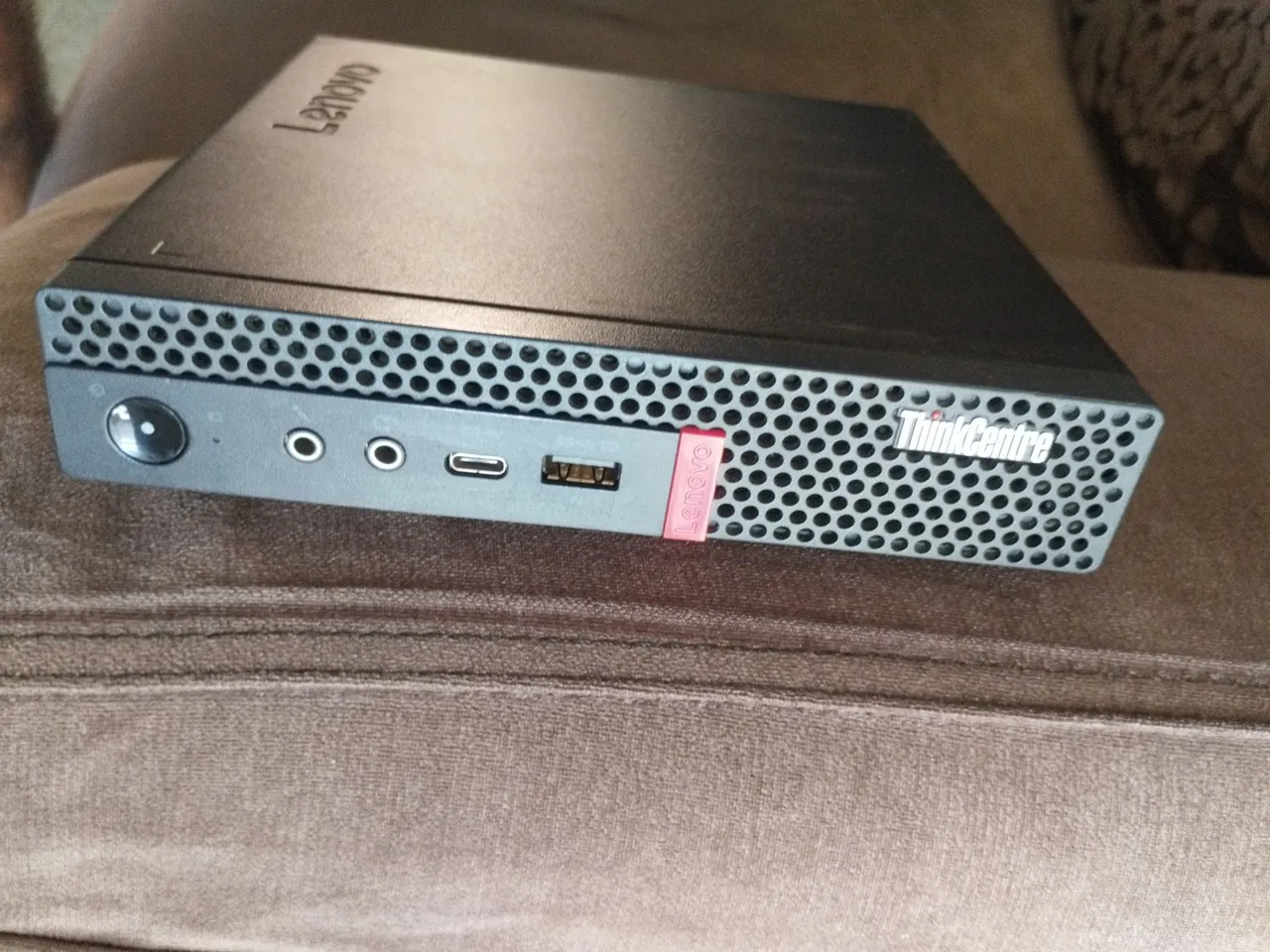 Lenovo thinkcentre m910s máquina potente - Computadores e Desktops