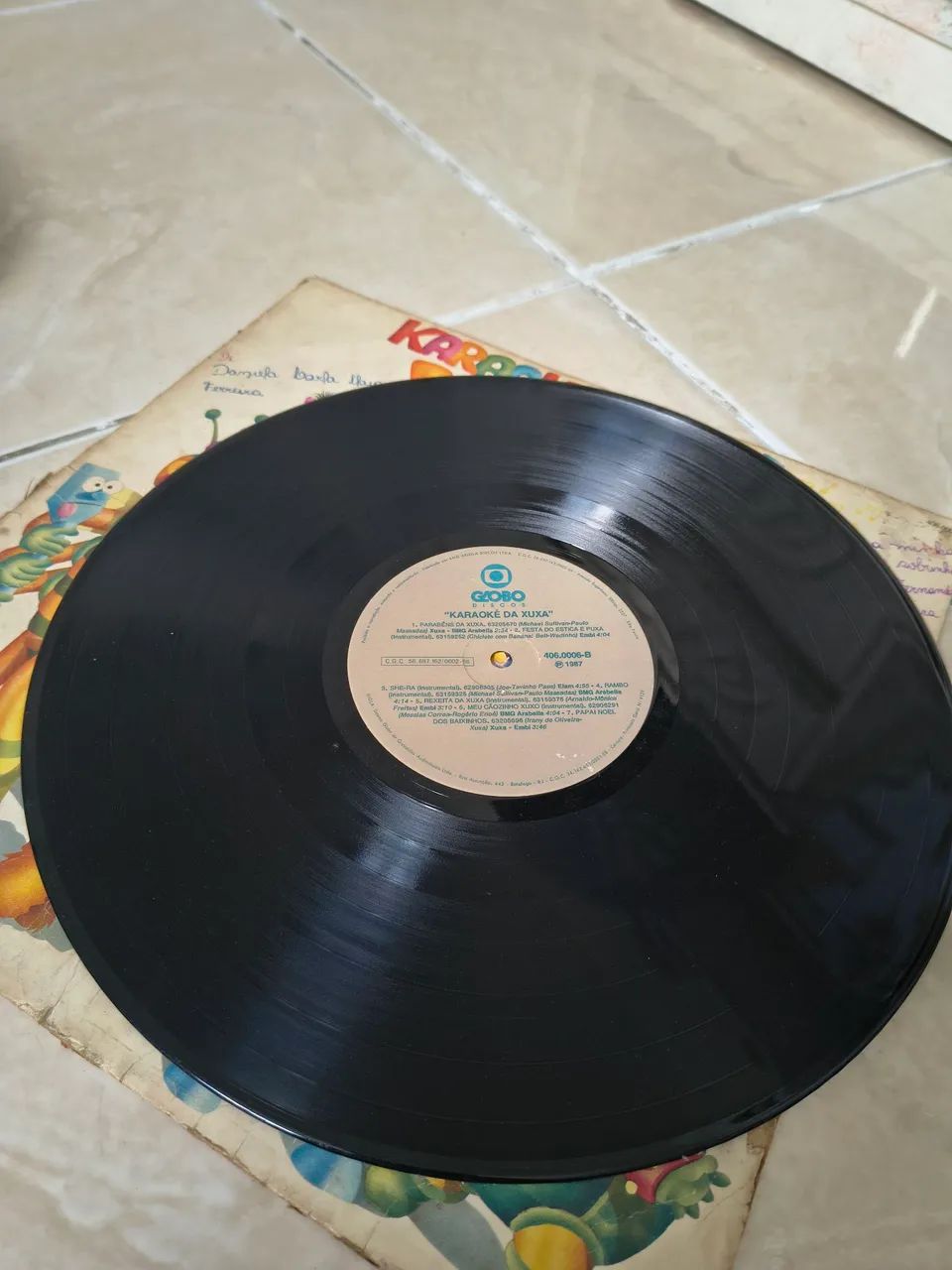 Vinil Karaokê da Xuxa 1994 original - Clássico dos Anos 90 - Foto 3