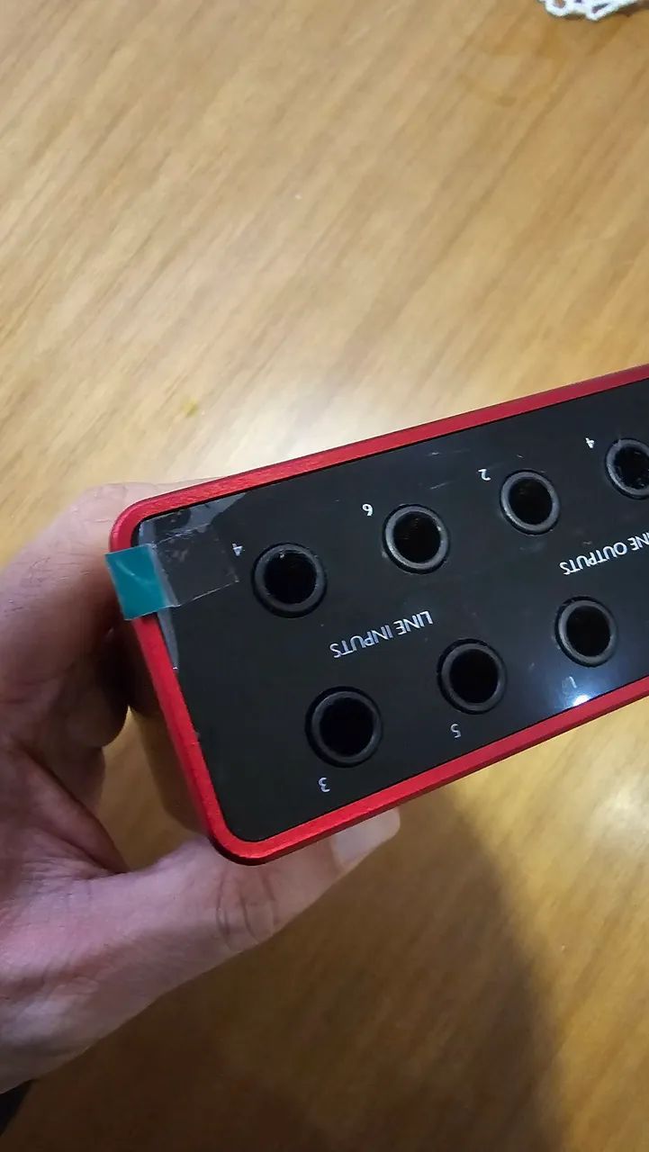 INTERFACE DE ÁUDIO - FOCUSRITE SCARLETT 8i6 - Foto 4