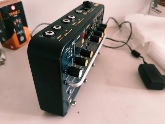 Pedal Korg Digital Delay Sdd3000 com fonte original(The Edge U2, Cold Play) - Foto 3