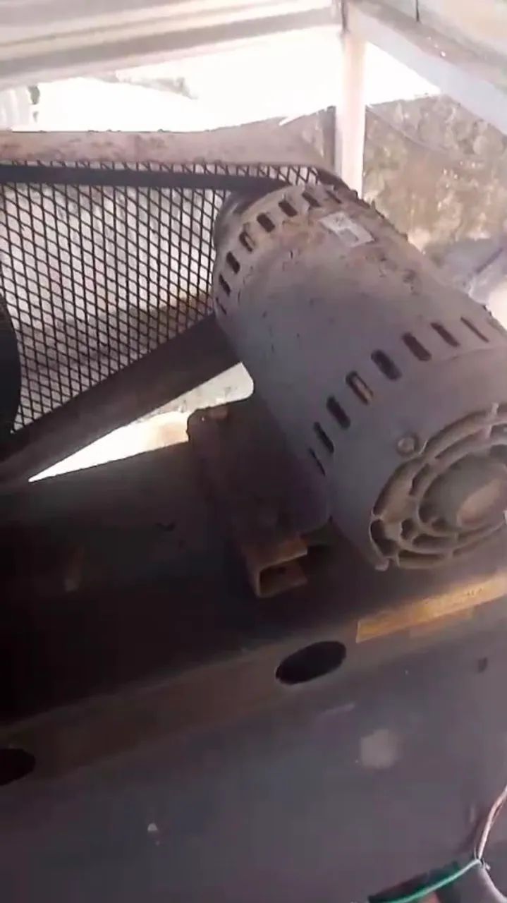 Compressor 20 psi
