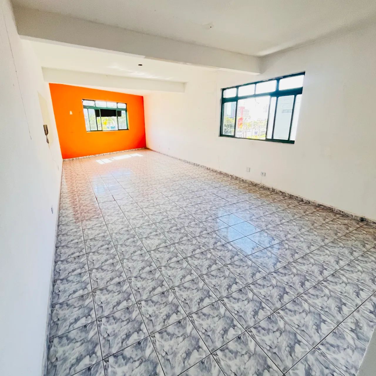 Aluga-se salas comerciais  - Foto 3