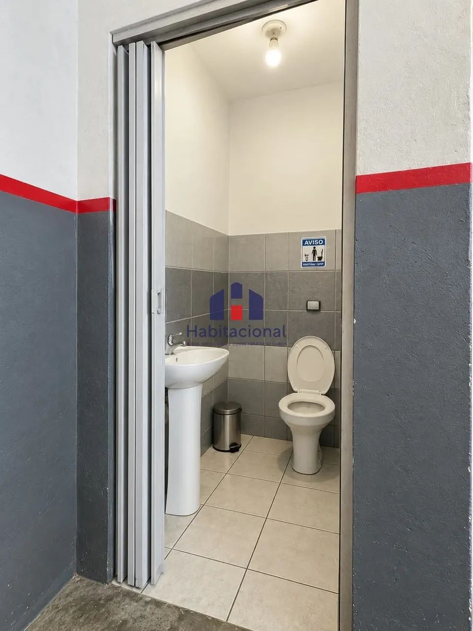 BARRACÃO À VENDA  EXCELENTE PONTO COMERCIAL - Foto 5