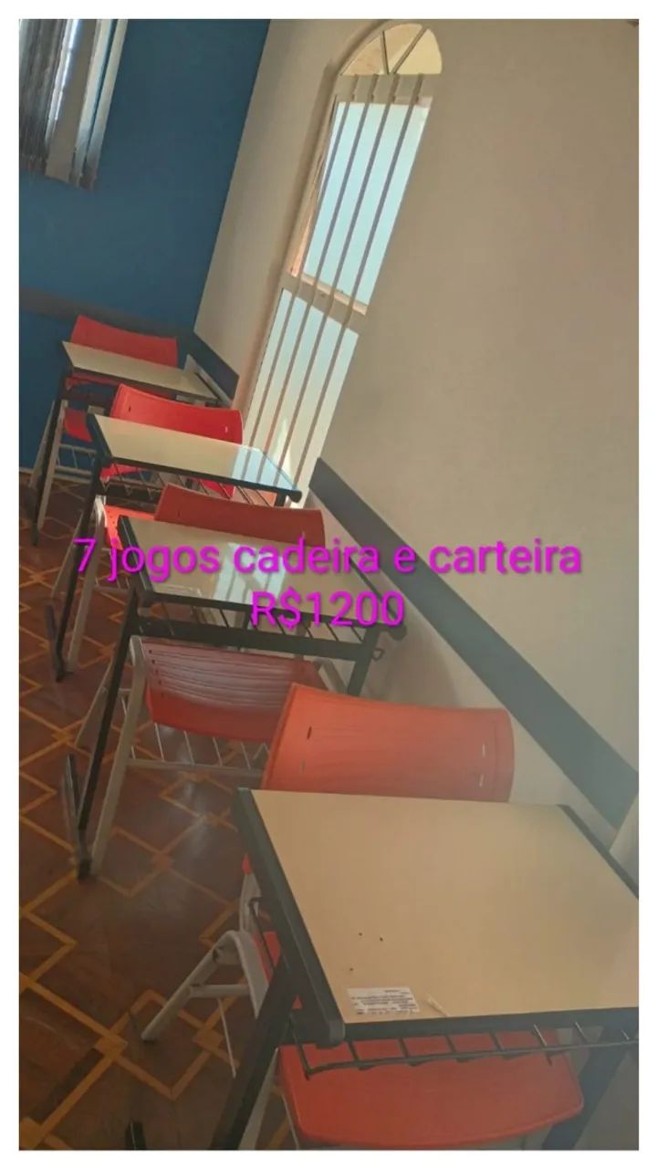 carteiras com cadeiras de escola infantil