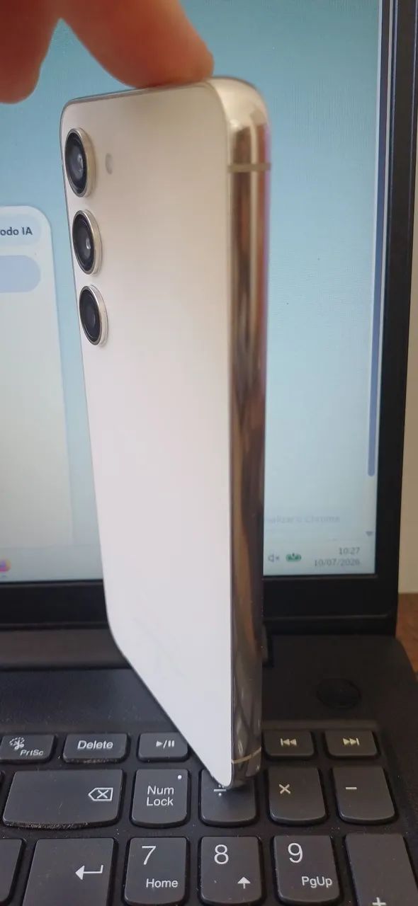S23 8Gb/256Gb vidro quebrado, funcionando perfeitamente  - Foto 2