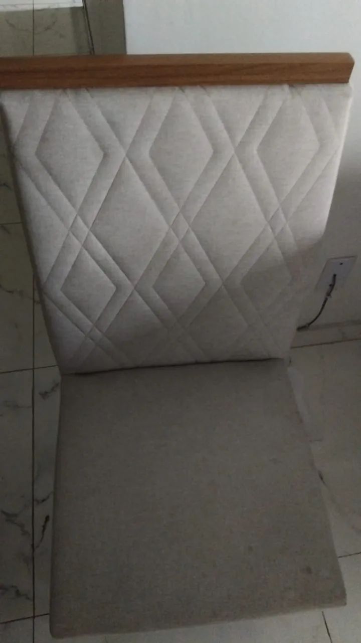 Mesa de Jantar com 6 cadeiras - Foto 4