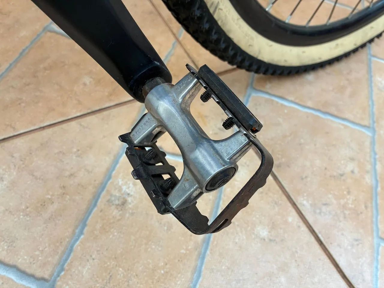 Bicicleta Aro 29 - 27 velocidades  - Foto 5