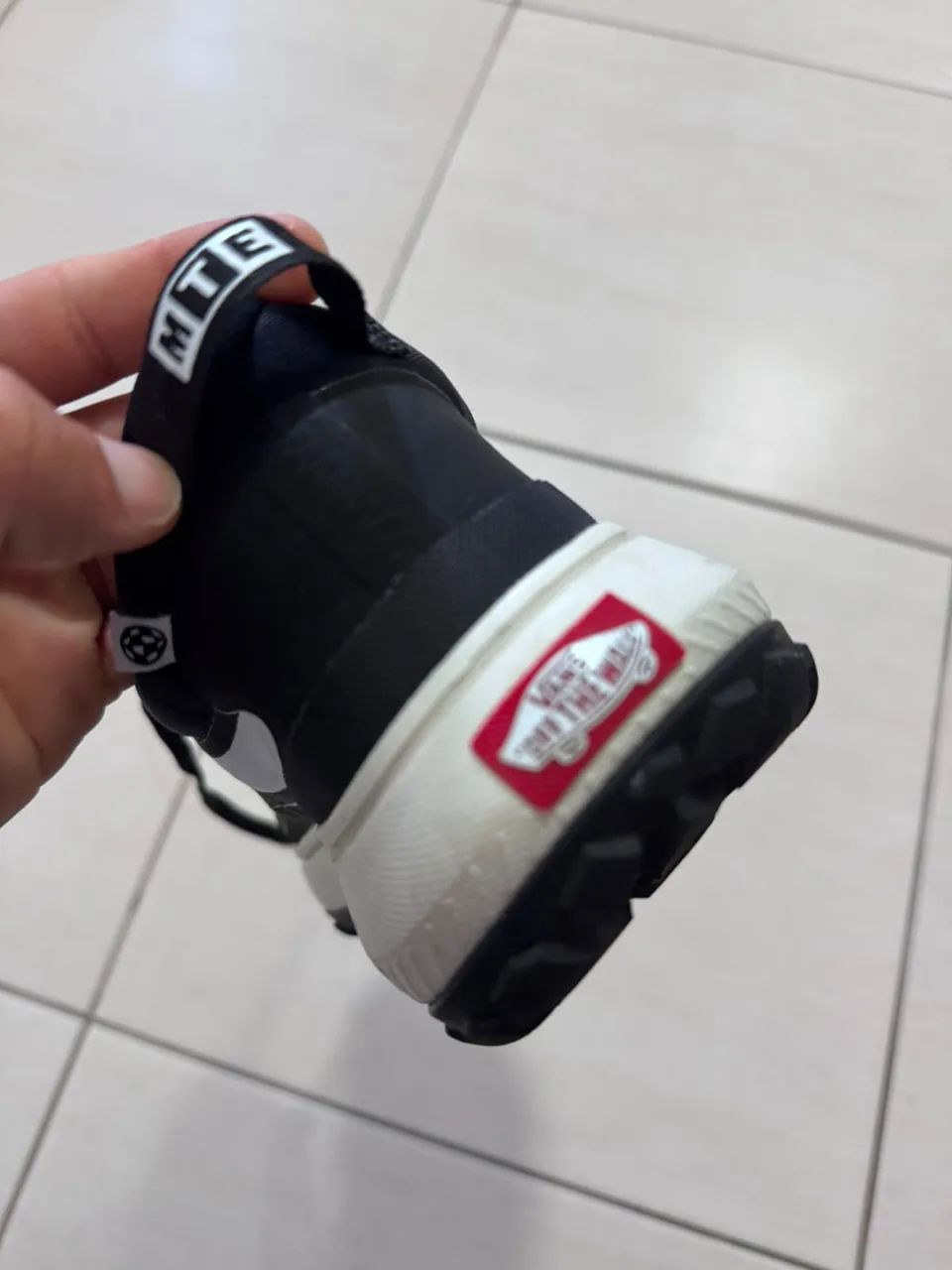 Tênis Vans Crosspath MTE Black White - Foto 4