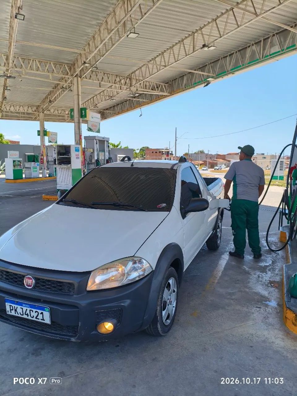Fiat Strada Working Hard 1.4 Fire Flex 8V CS 2017 - Foto 2