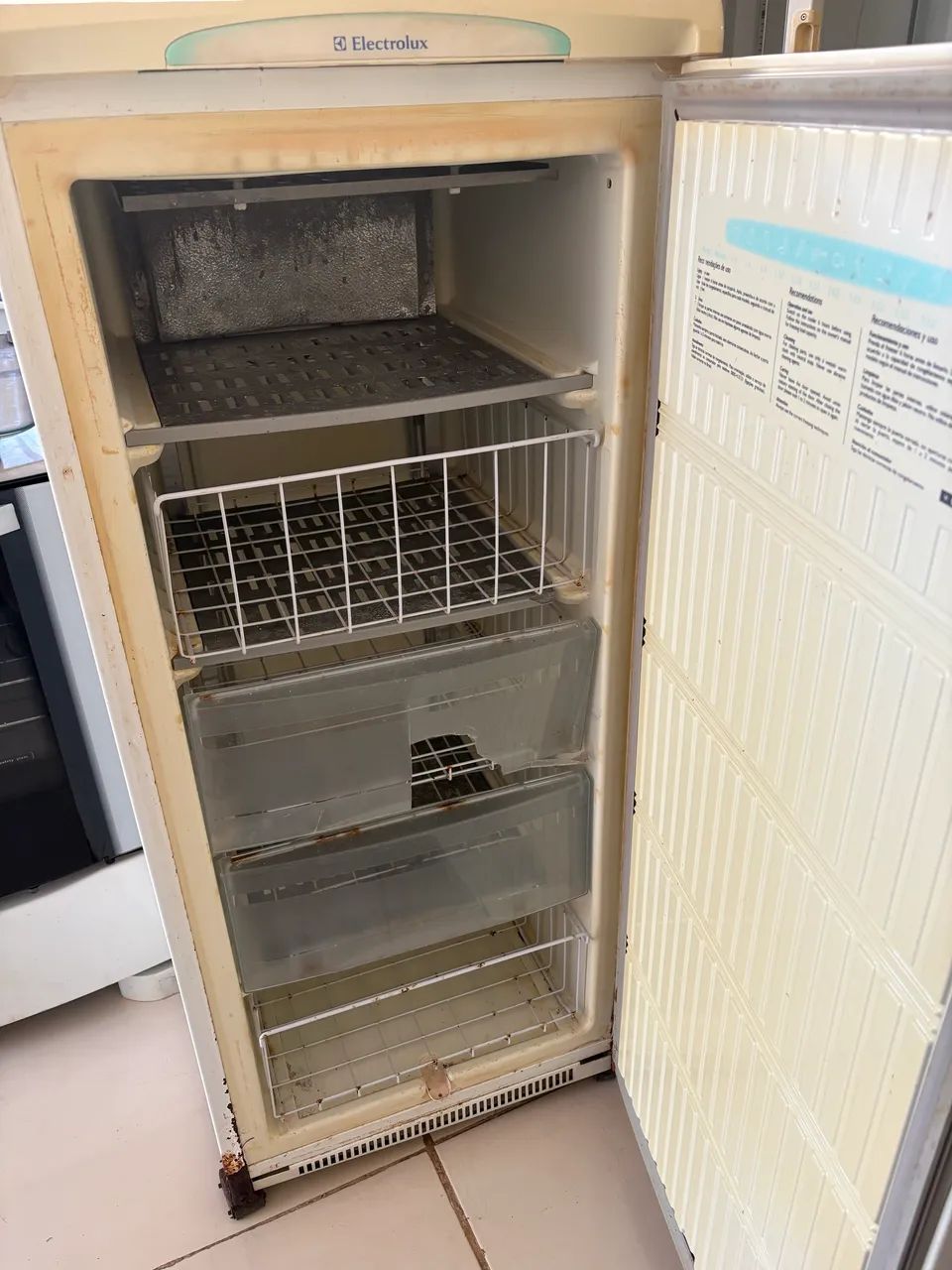 Freezer vertical eletrolux  - Foto 2