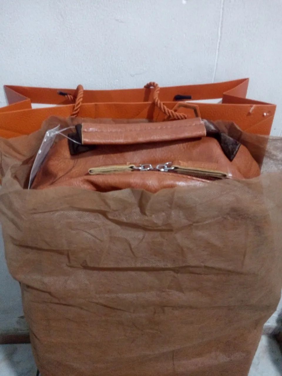 Bolsa em couro sintético  - Foto 5