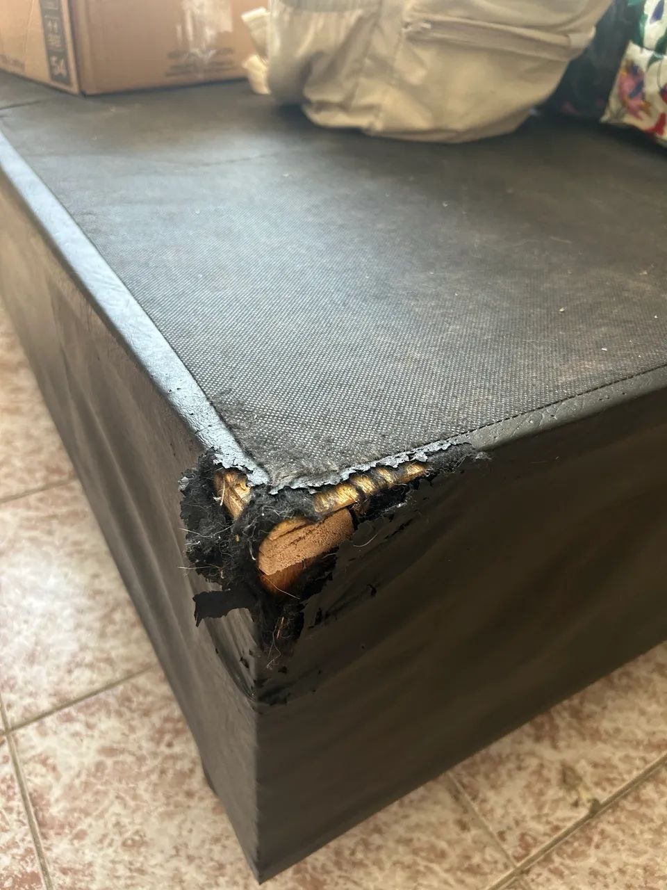 Doação de cama de casal box preto  - Foto 2